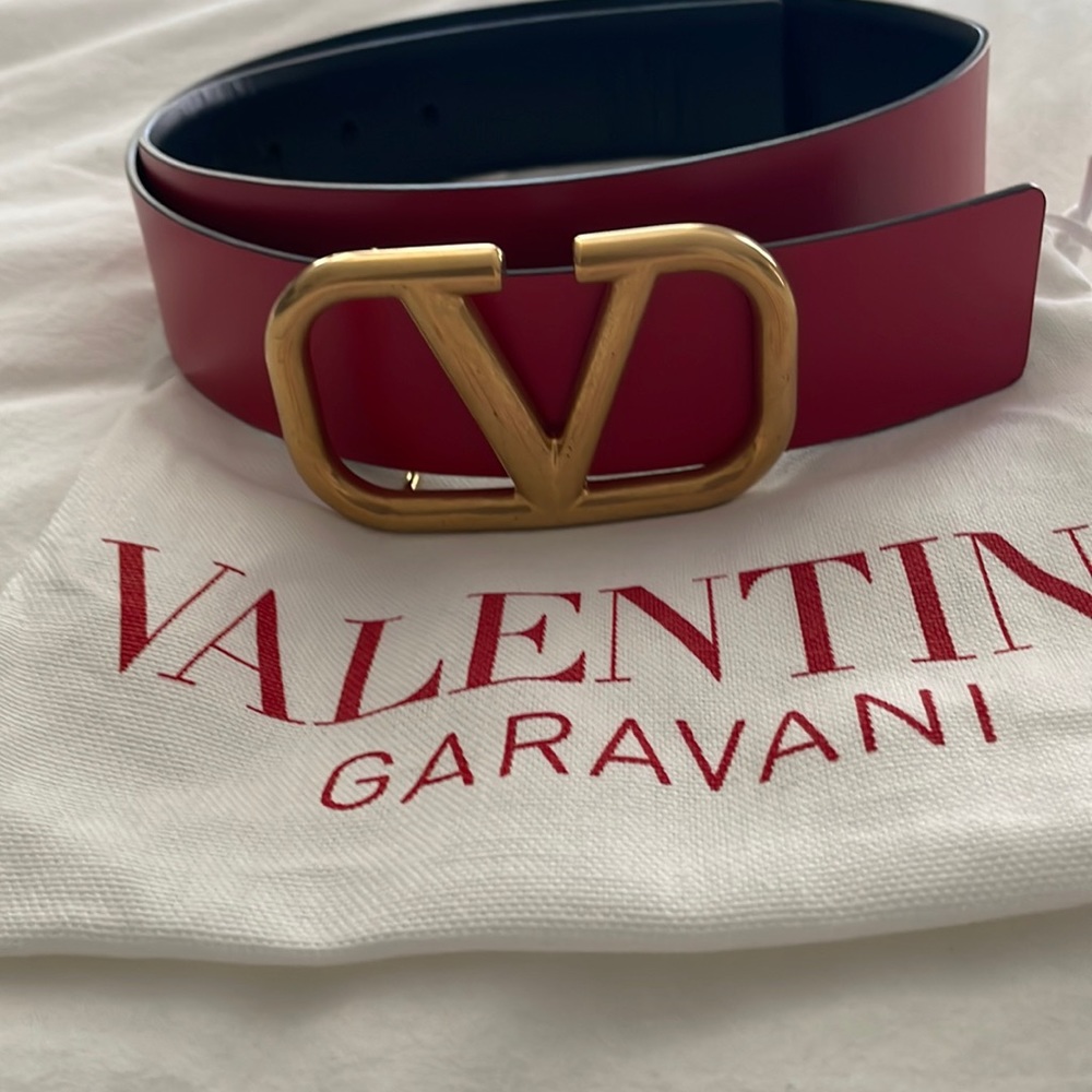 Brand new Reversible Valentino Belt.